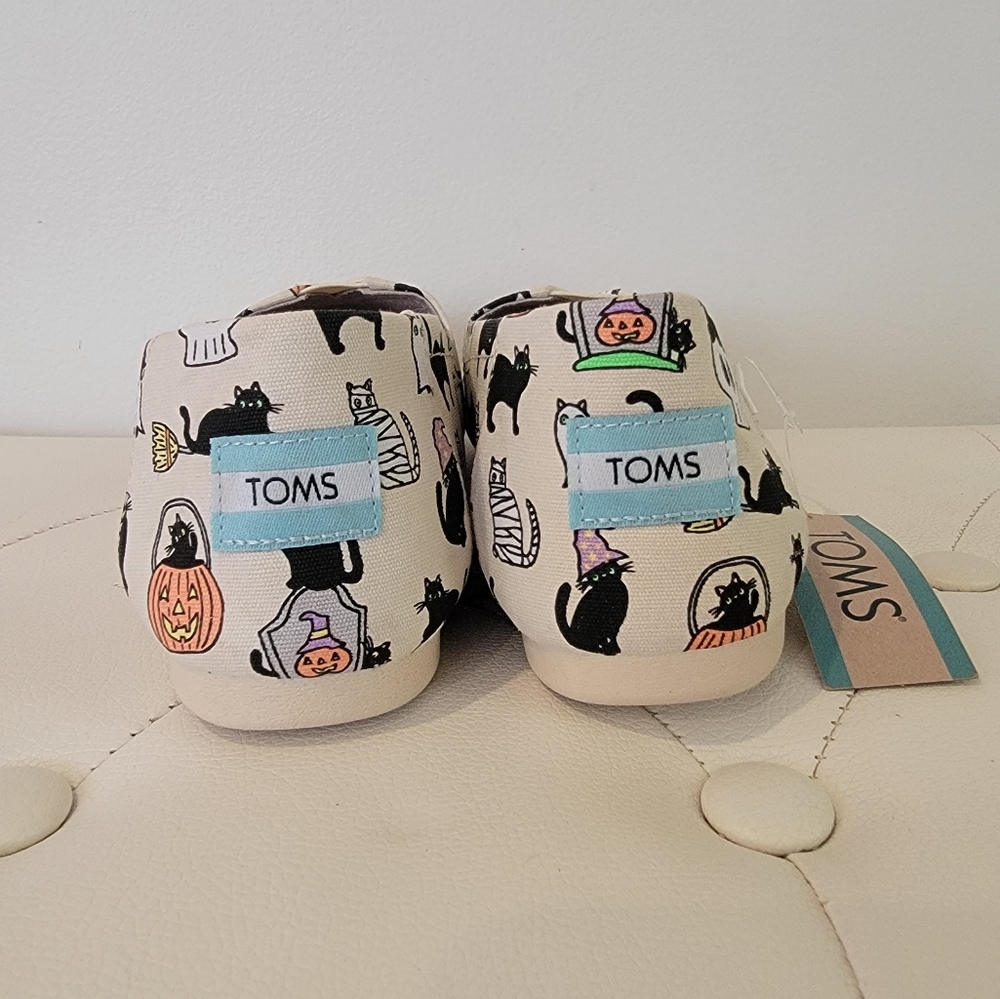 Toms Classic Halloween Black Cat Belmont Womens Slip On Flats Shoes Size 8 NWT - Picture 3 of 12